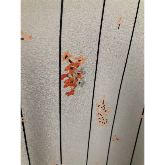 2X Plus Floral Striped Top Blouse Short Sleeve - Picture 3 of 7